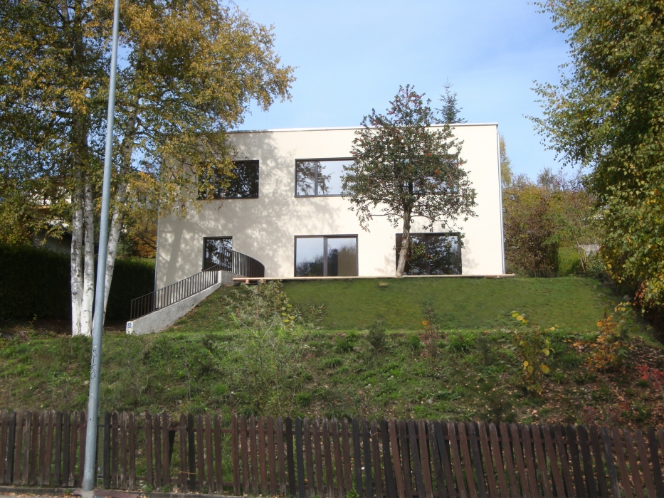 Hausrenovierung ökologische Sanierung Minergie-P Passivhaus Architektenhaus ökologisches Haus umweltfreundliches Zuhause Öko-Haus grüne Architektur umweltfreundliche Architektur Holzhaus gesundes Zuhause nachhaltige Architektur zeitgenössische Architektur moderne Architektur Architekturbüro Architektin Freiburg Architektin Bulle Architektin Romont Umbau und Sanierung