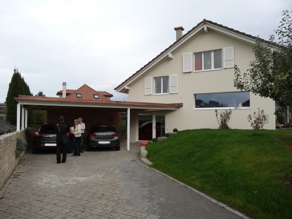 Hausrenovierung ökologische Sanierung Architektenhaus ökologisches Haus umweltfreundliches Zuhause Öko-Haus grüne Architektur umweltfreundliche Architektur Holzhaus gesundes Zuhause nachhaltige Architektur zeitgenössische Architektur moderne Architektur Architekturbüro Architektin Freiburg Architektin Bulle Architektin Romont Um- und anbau